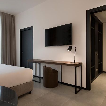 J Hotel Турин Экстерьер фото